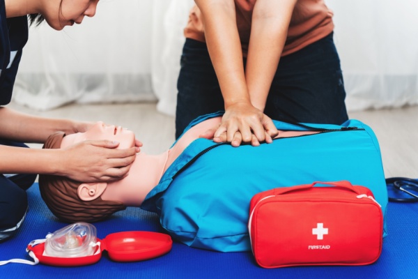 Premiers secours : un cadre pour l’apprentissage