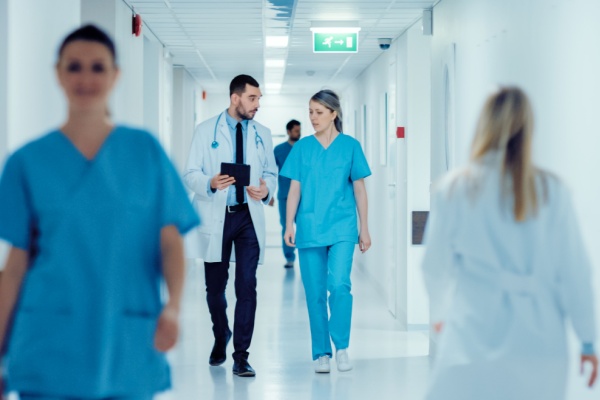 Permanence des soins : garantir un accès permanent et équilibré 