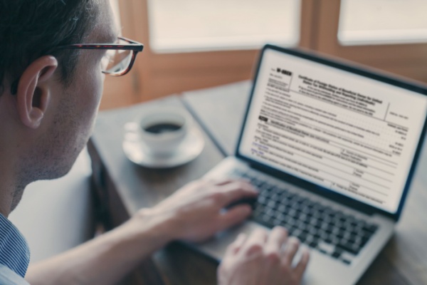 Dématérialisation de la procédure d’enregistrement : clap de fin ? Dématérialisation de la procédure d’enregistrement : clap de fin ?