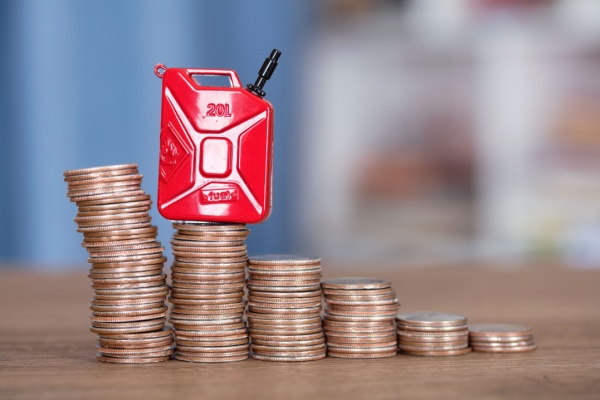 Hausse du carburant : des mesures prises par l’Urssaf  
