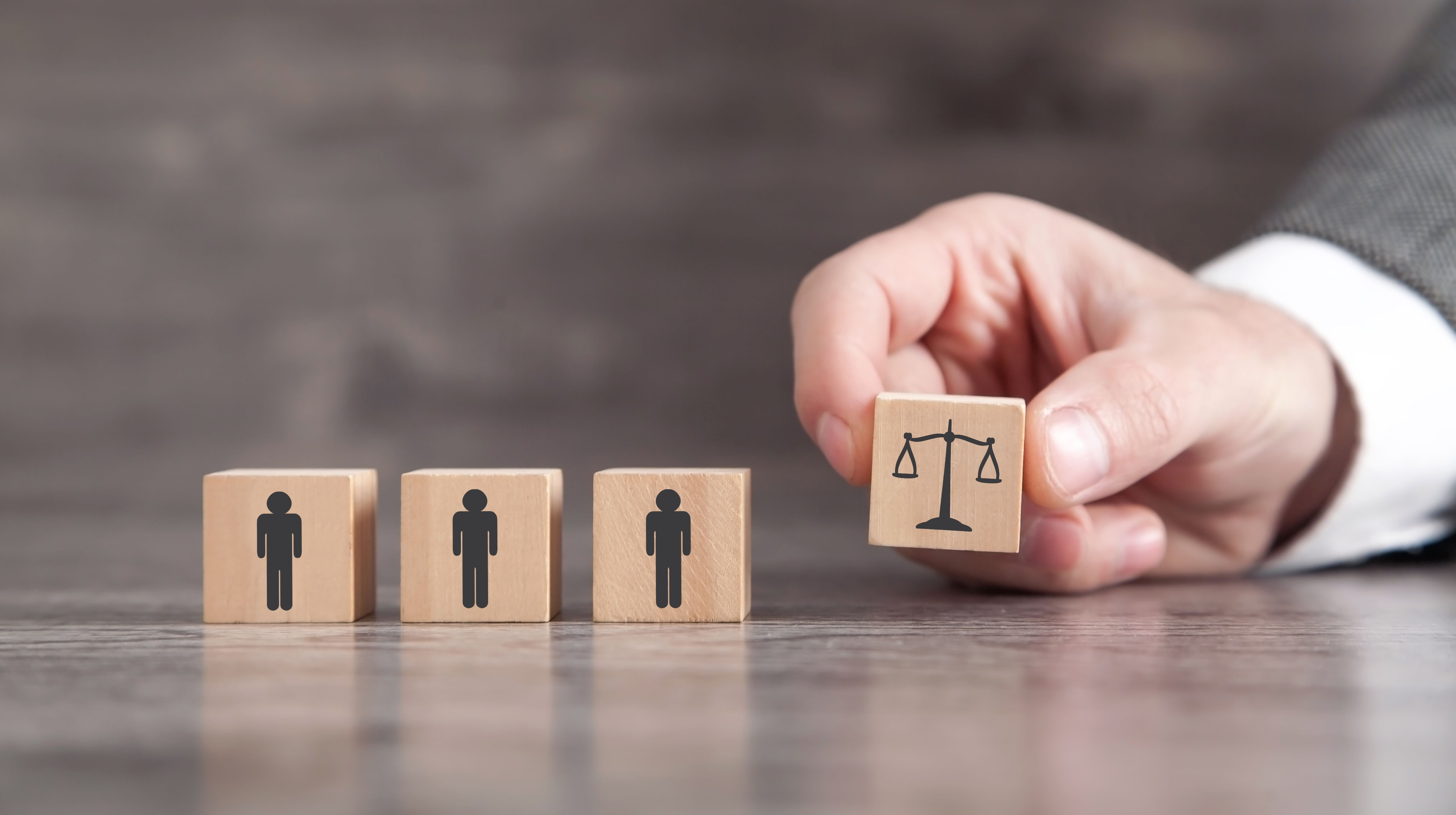 Contrôle des antécédents judiciaires : déploiement de l’attestation d’honorabilité  