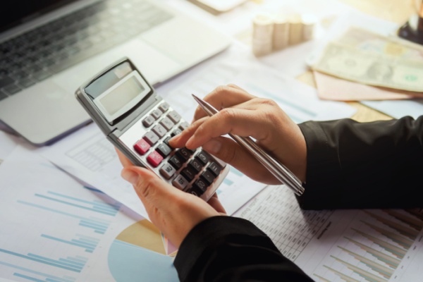 Contrats courts : du nouveau pour le calcul du prélèvement à la source 
